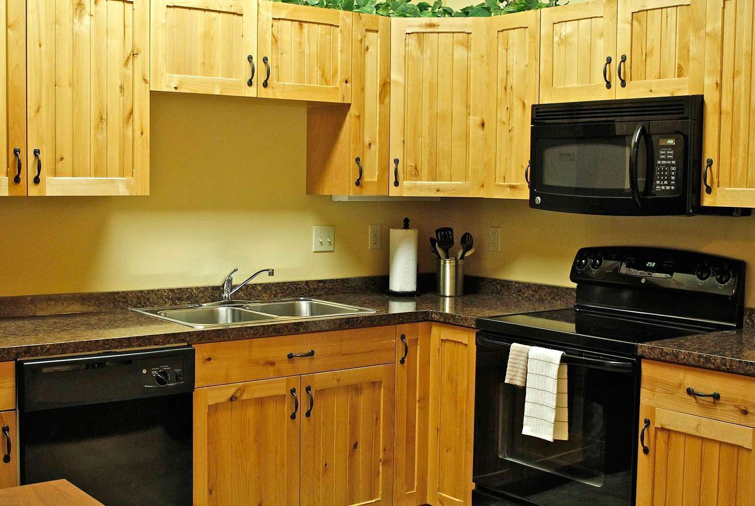 1 bedroom, premium bedding, down duvets, pillow-top beds