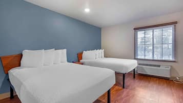 Standard Studio, Non Smoking, Refrigerator & Microwave | Desk, laptop workspace, iron/ironing board, free WiFi