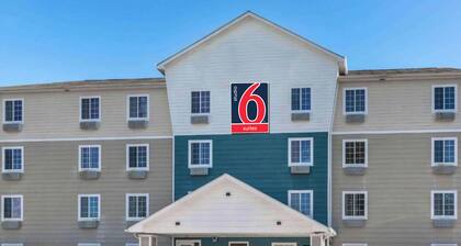 Studio 6 Extended Stay Shreveport Airport LA