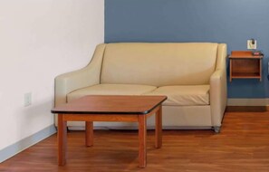 Desk, laptop workspace, iron/ironing board, free WiFi