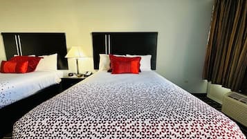 In-room safe, free WiFi, bed sheets