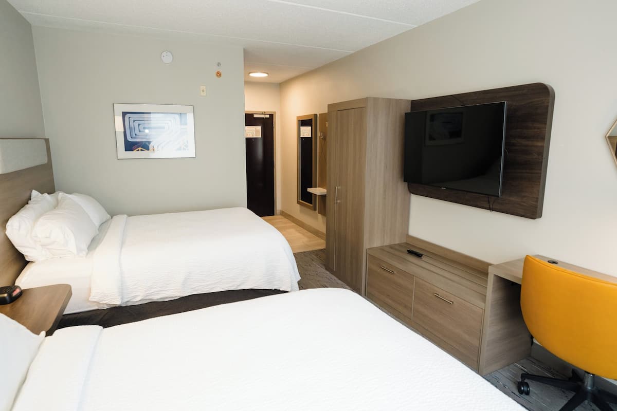 Desk, iron/ironing board, free cots/infant beds, free WiFi