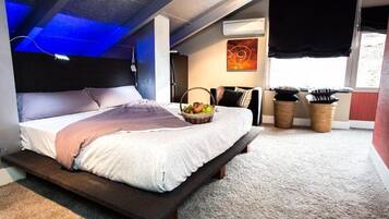 13 bedrooms, down duvets, in-room safe, individually decorated