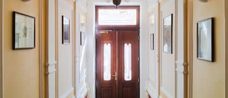 مدخل داخلي