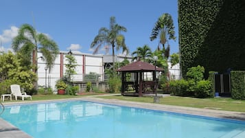 Alberca al aire libre