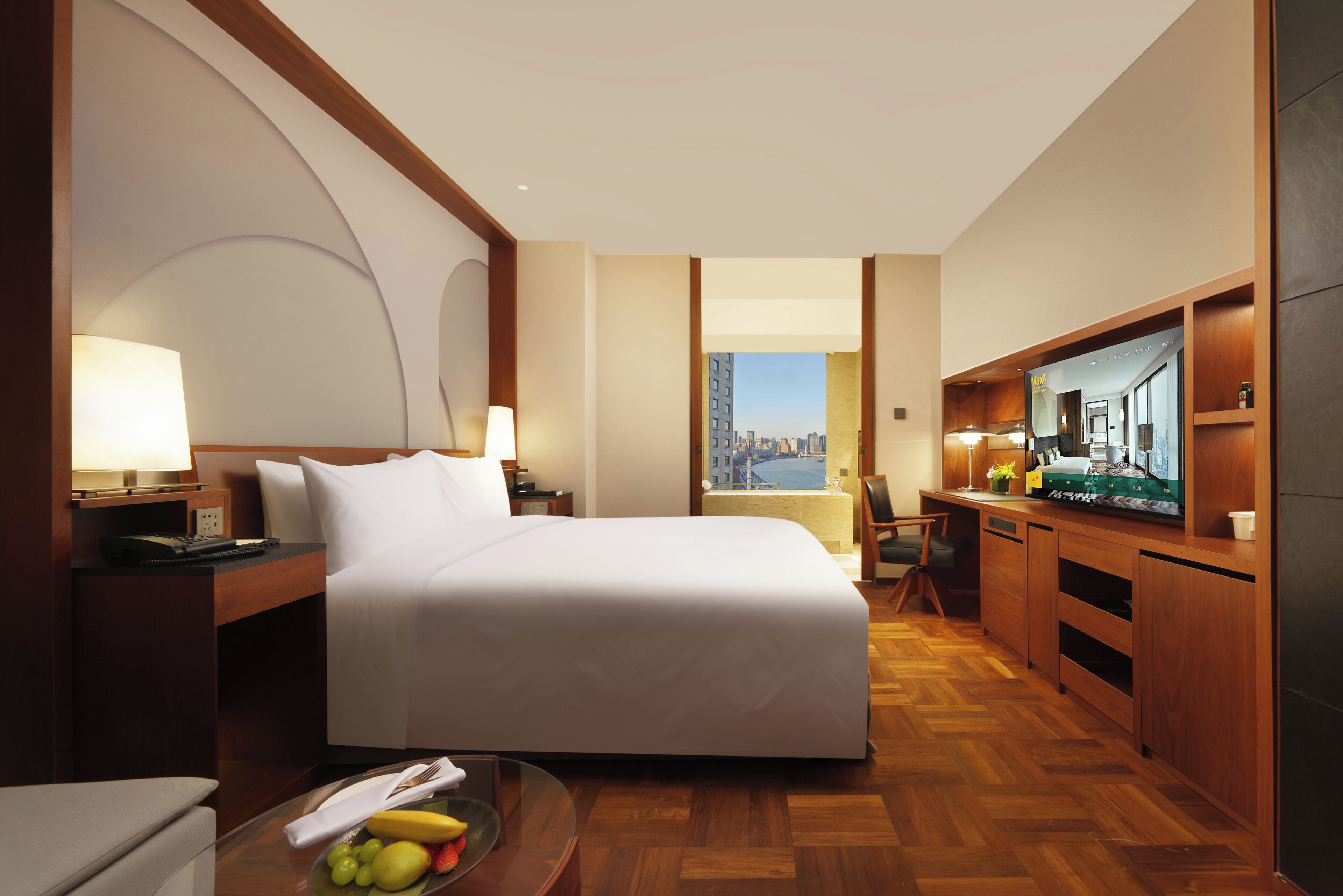 Shanghai Studio with River View | Egyptian cotton sheets, hypo-allergenic bedding, down comforters