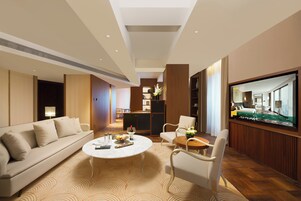 Orient Suite with River View | Egyptian cotton sheets, down comforters, pillowtop beds, minibar