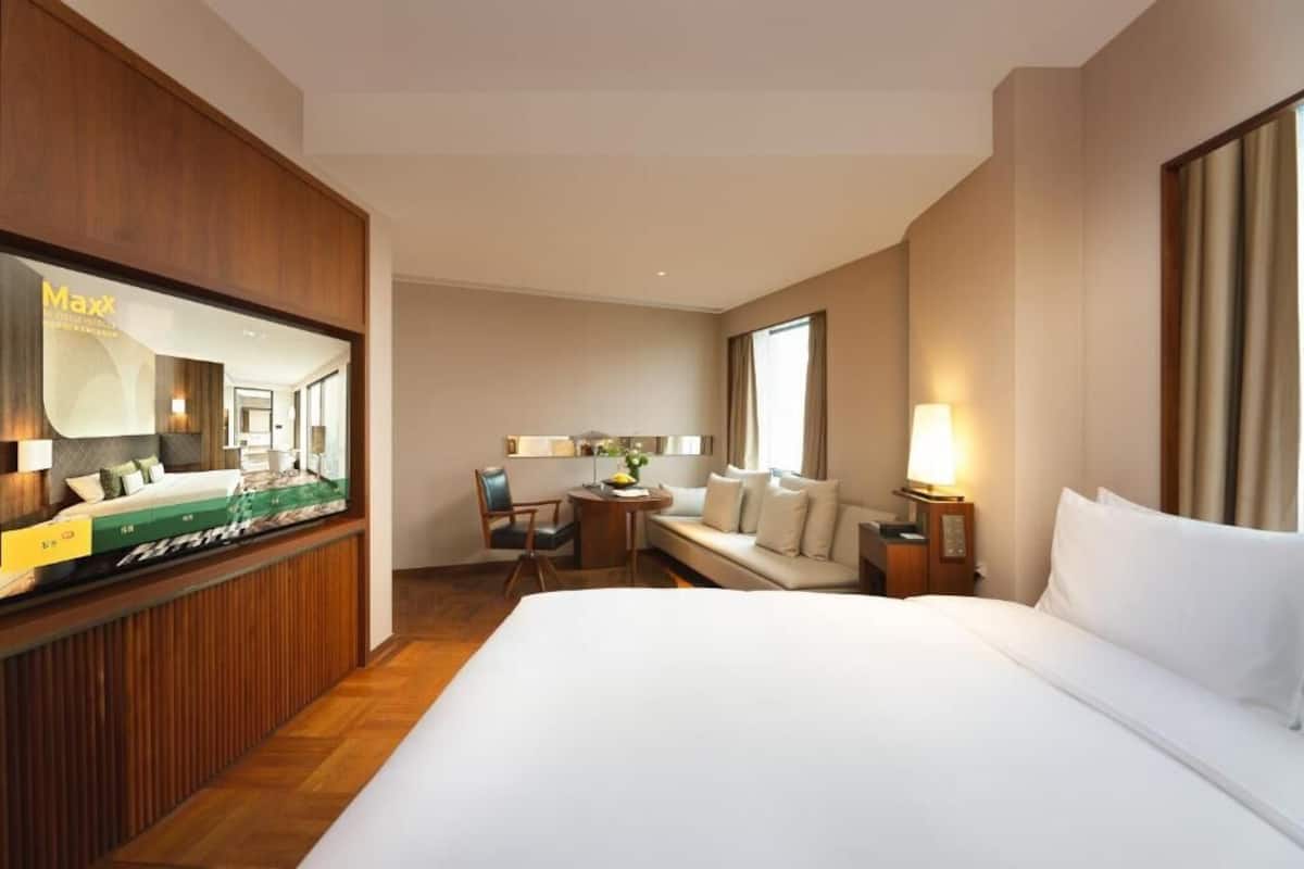 Basic Double Room, City View