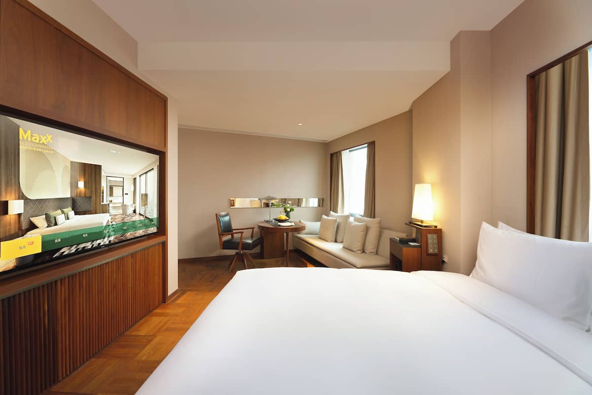 Shanghai Studio with City View | Egyptian cotton sheets, hypo-allergenic bedding, down comforters