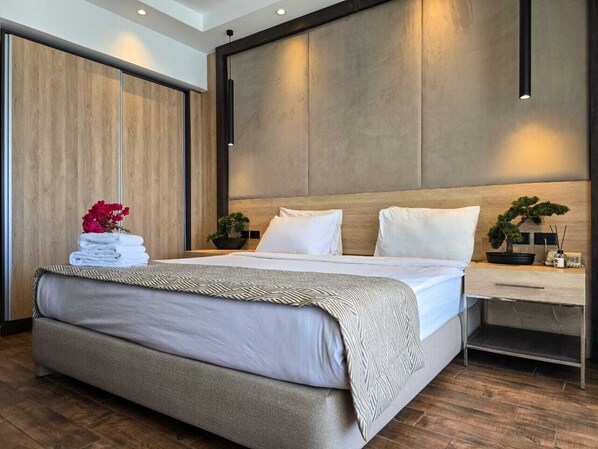 Artículos del minibar gratis y caja de seguridad en la habitación 