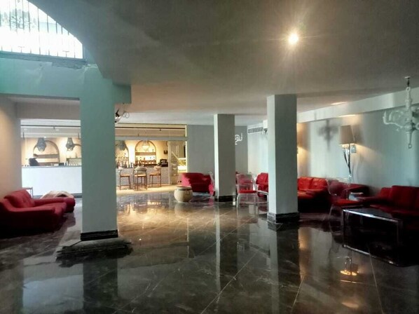 Kawasan tempat duduk lobi