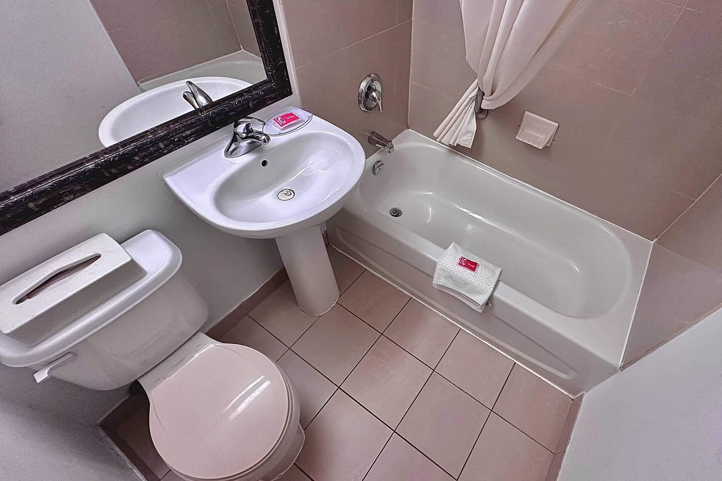 Photo - Econo Lodge City Centre