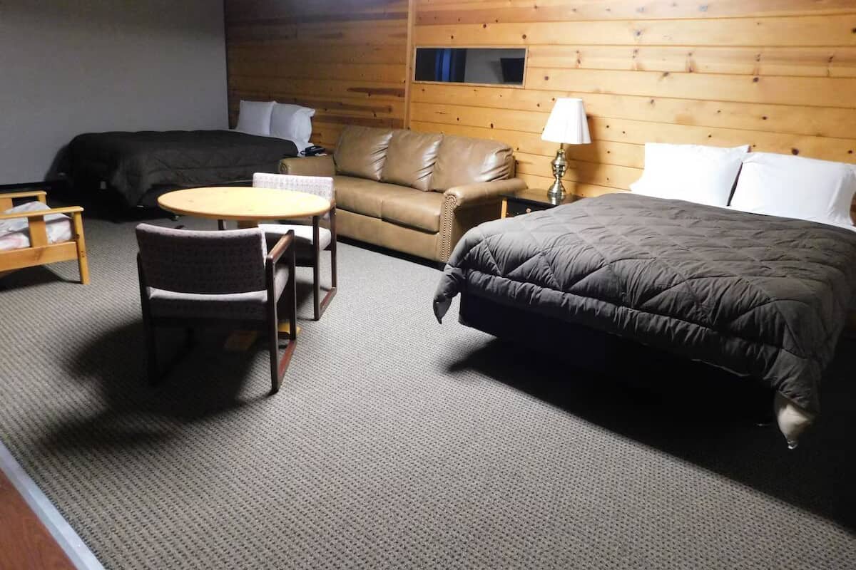 Deluxe Double Room, 2 Queen Beds, Non Smoking | 1 bedroom, pillowtop beds, desk, iron/ironing board