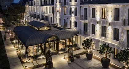 Grand Hôtel de Courtoisville