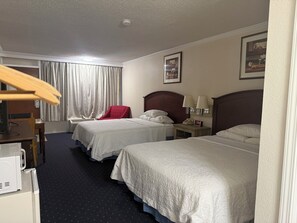 Deluxe Room, 2 Queen Beds, Non Smoking | Soundproofing, iron/ironing board, free WiFi, bed sheets - Wagner Inn (Eureka Springs)