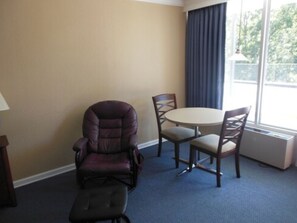 LCD TV - Wagner Inn (Eureka Springs)