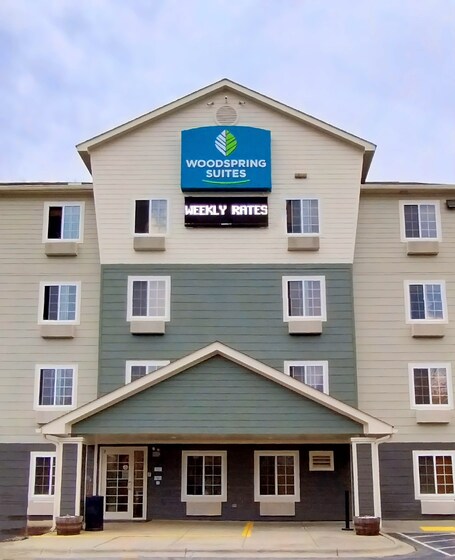 WoodSpring Suites Asheville Biltmore West - Image 11
