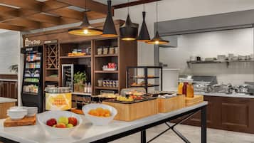 Daily cooked-to-order breakfast for a fee