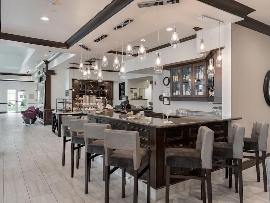 Breakfast and dinner served, American cuisine