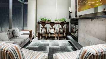 Sala de estar en el lobby