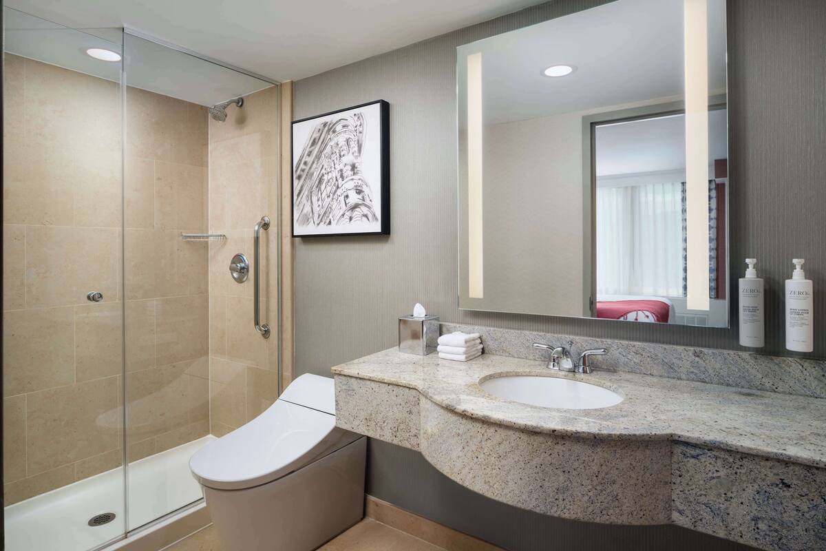 1 bedroom, premium bedding, down duvets, in-room safe