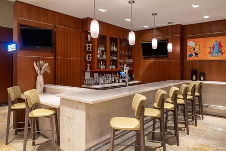 Hilton Garden Inn New York West 35th Street - Image 34