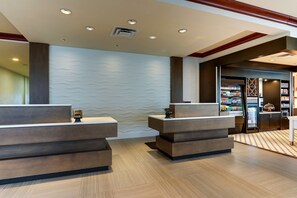 Reception - Hilton Garden Inn Indianapolis Airport (Indianapolis)