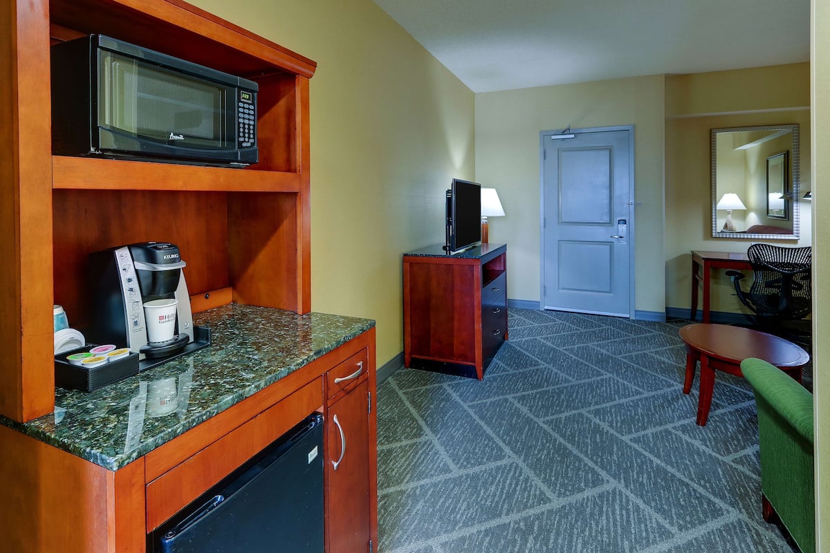 desk, blackout curtains, iron/ironing board, free wifi