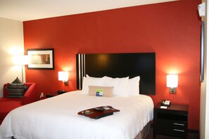 In-room safe, iron/ironing board, free cots/infant beds, free WiFi - Hampton Inn & Suites Lebanon (Lebanon)