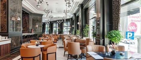 Breakfast, lunch and dinner served