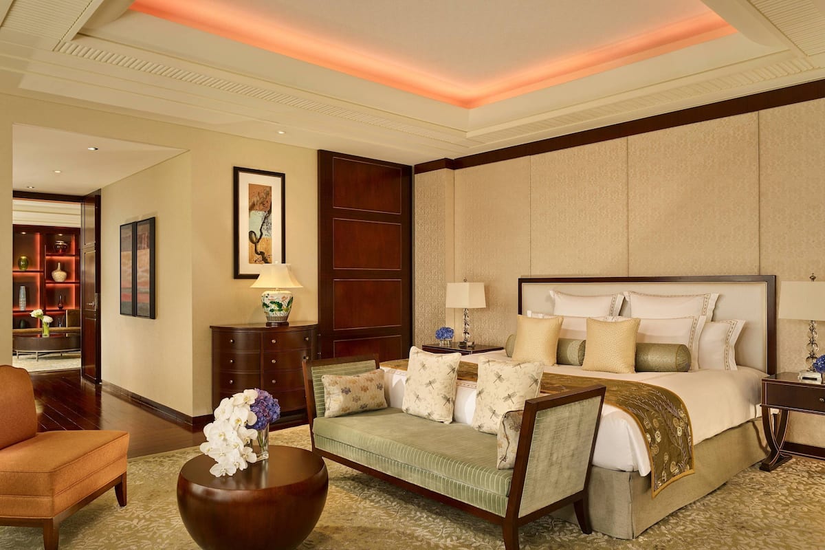 The Ritz-Carltion Suite