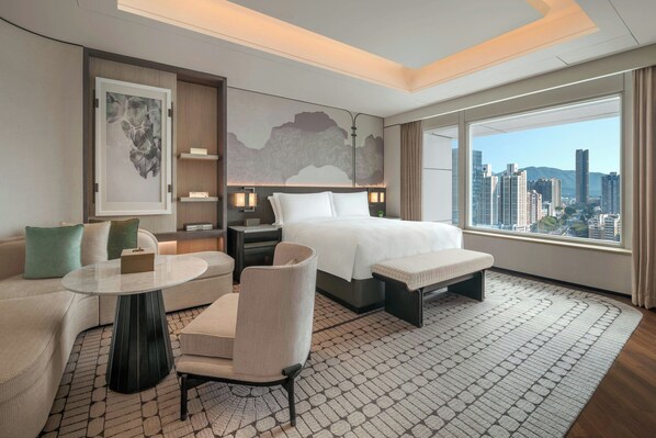 Design King Room | Premium bedding, minibar, in-room safe, laptop workspace - The Ritz-Carlton, Shenzhen (Shenzhen)