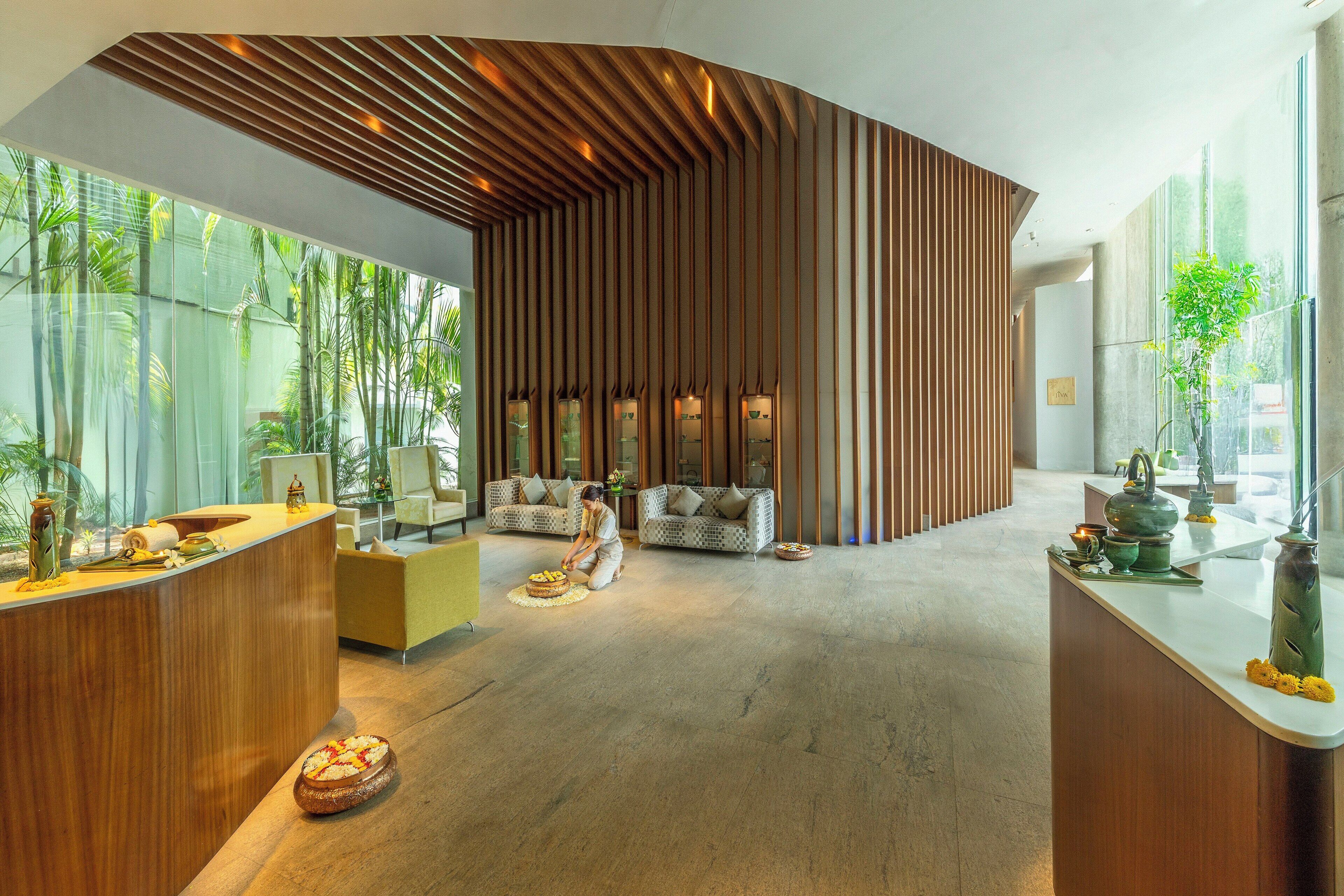 Sauna, steam room, Turkish bath/hammam, body treatments, aromatherapy