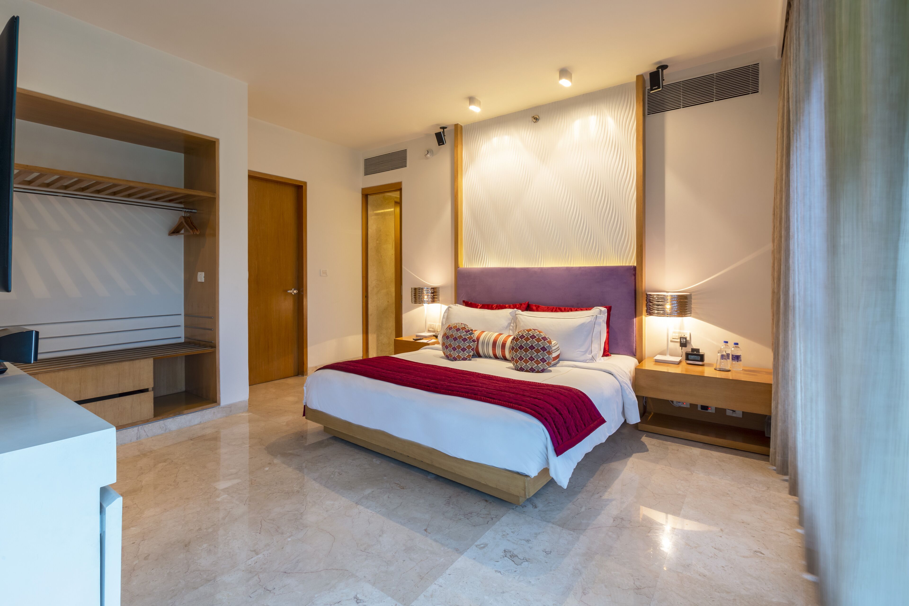 premium suite pool view king bed | premium bedding, minibar, in-room safe, individually decorated