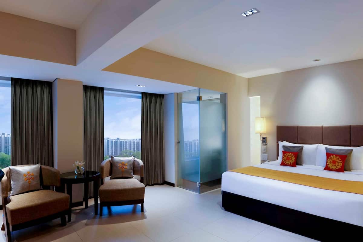 Executive Room, 1 King Bed