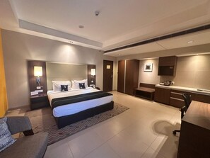 Quarto executivo, 1 cama King | Roupas de cama de algodão egípcio, roupas de cama premium