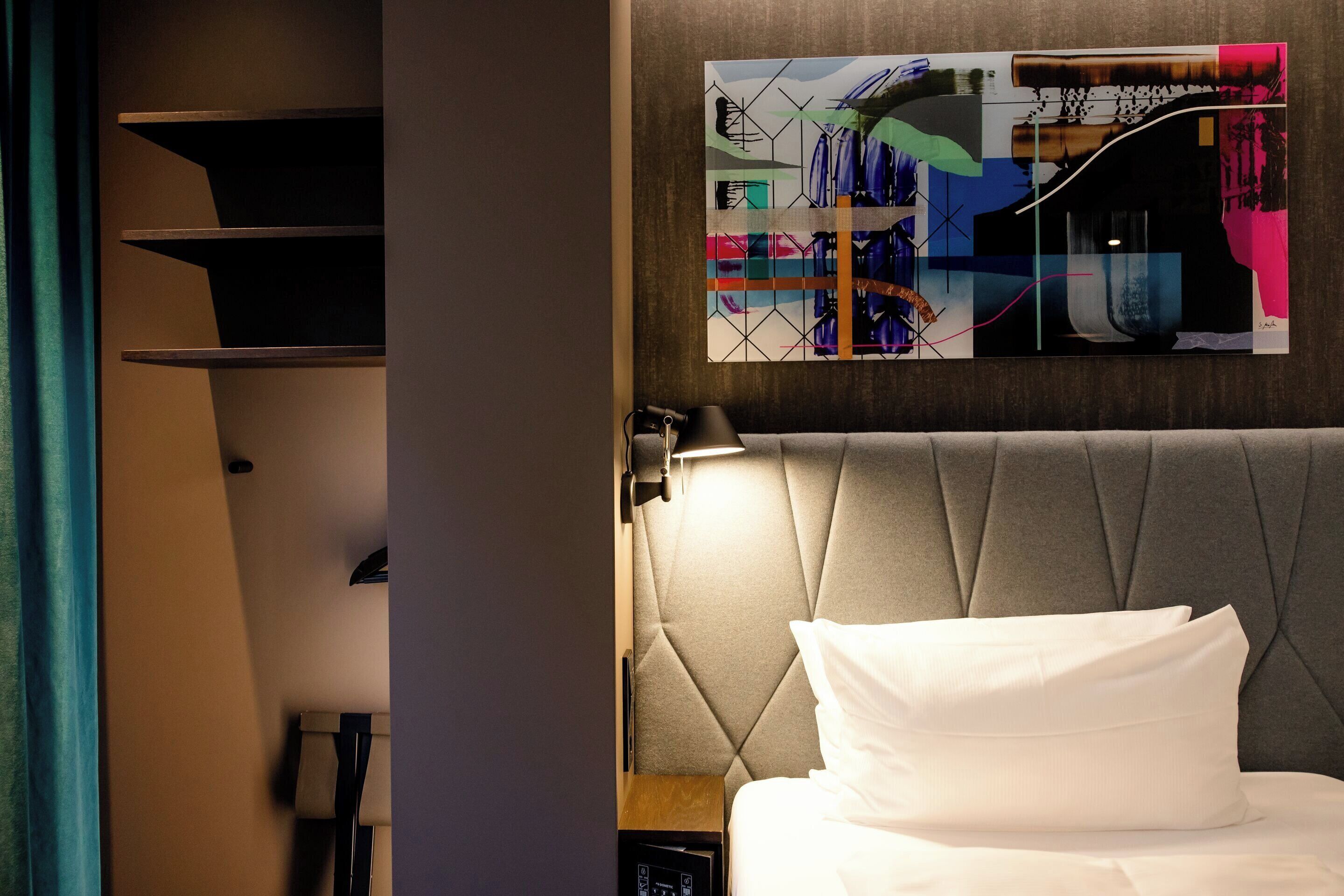 Photo - Motel One Berlin-Hackescher Markt