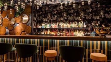 Bar (in der Unterkunft)