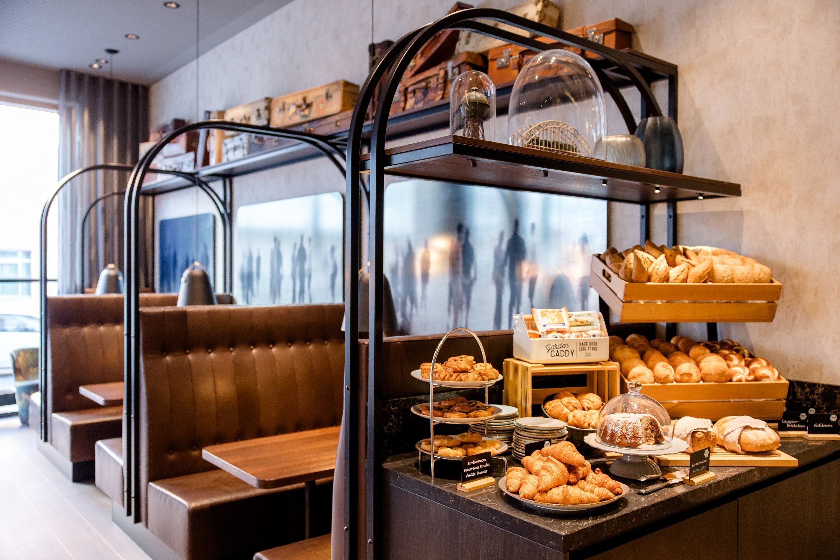 daily continental breakfast for a fee