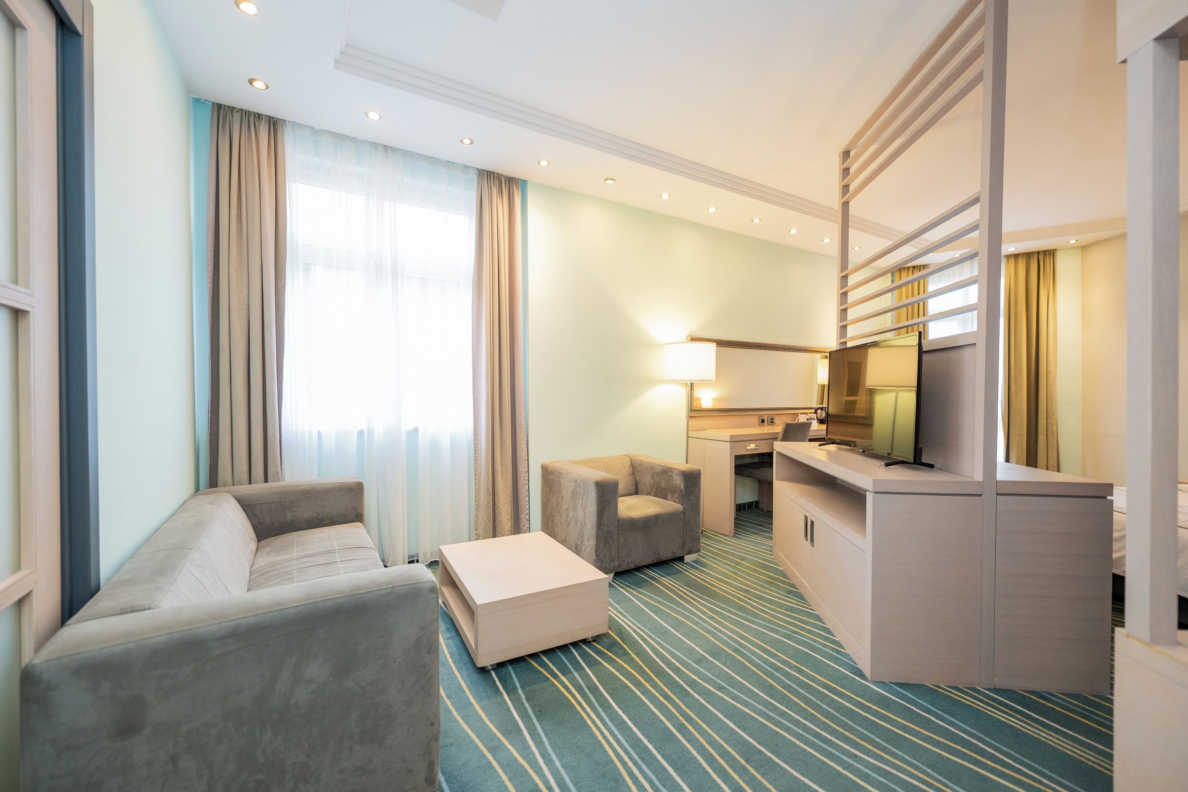 superior double room, 1 double bed, non smoking, city view | living area | lcd tv