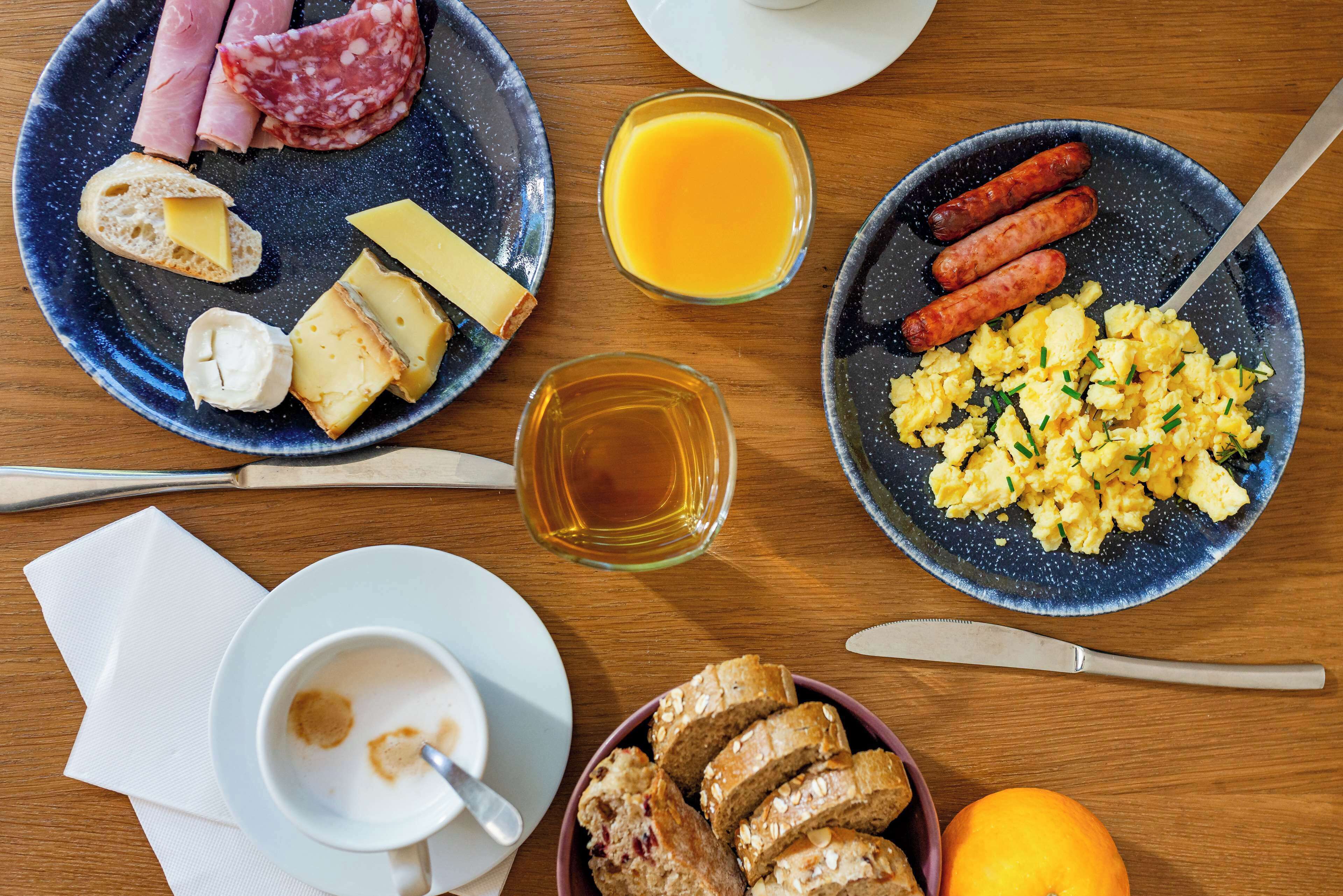 daily buffet breakfast (eur 13 per person)