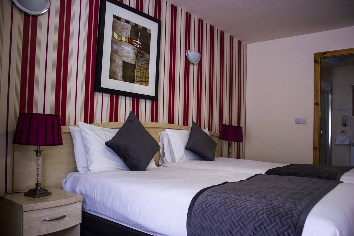 Self-Catering Suite for 5  | Desk, laptop workspace, iron/ironing board (on request), free WiFi