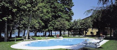 Seasonal outdoor pool, sun loungers