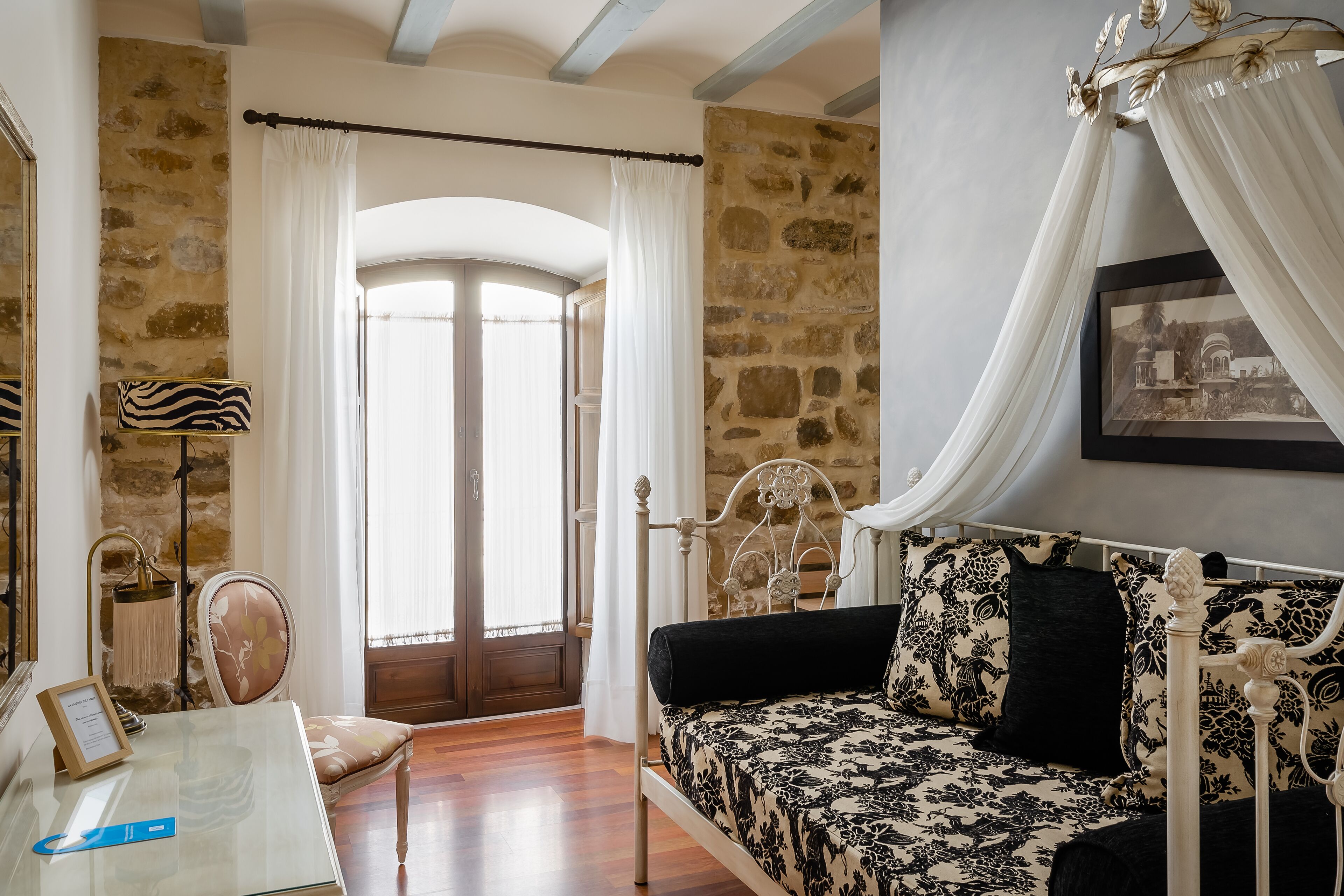 standard triple room | 1 bedroom, premium bedding, memory-foam beds, in-room safe