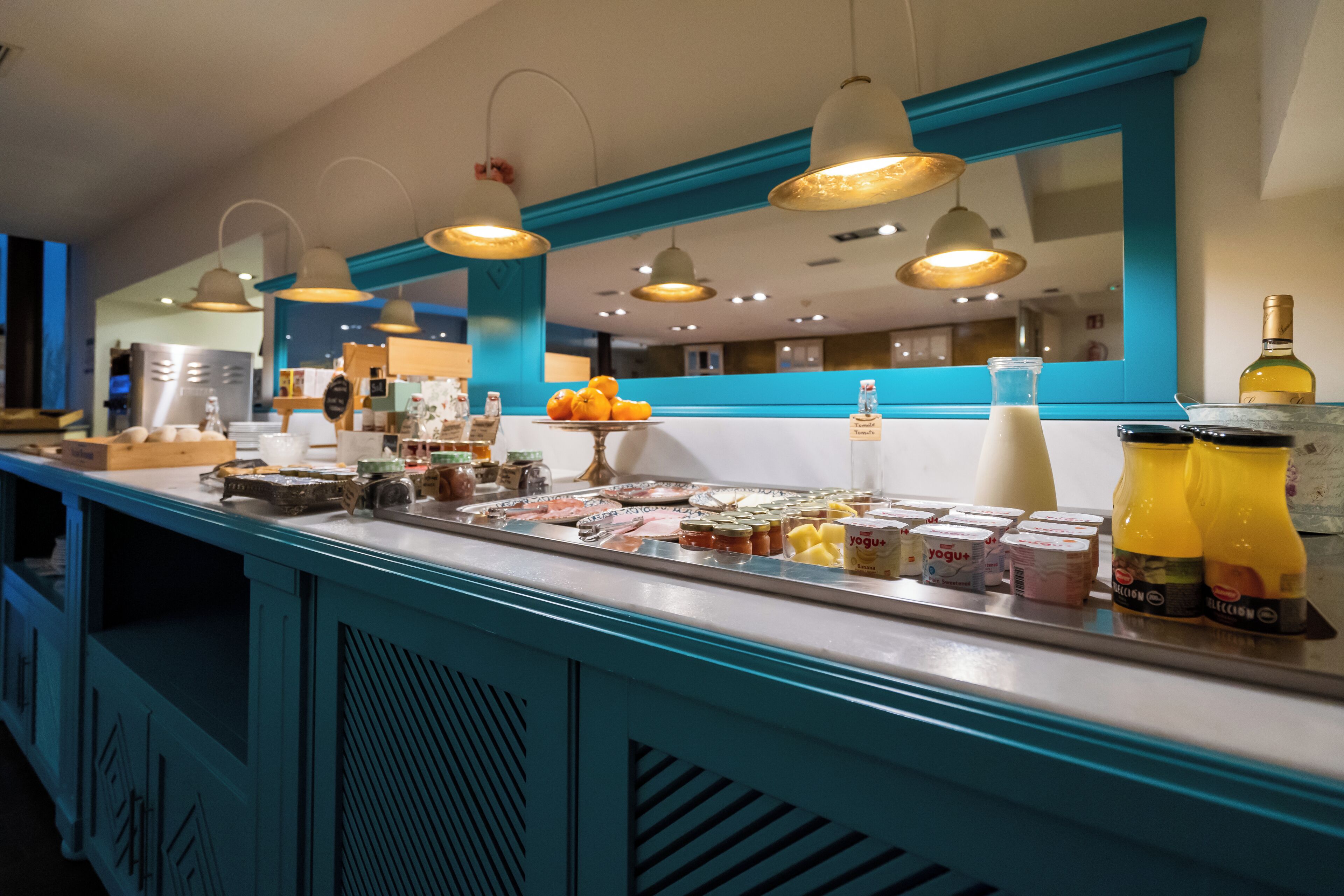 daily buffet breakfast (eur 12 per person)