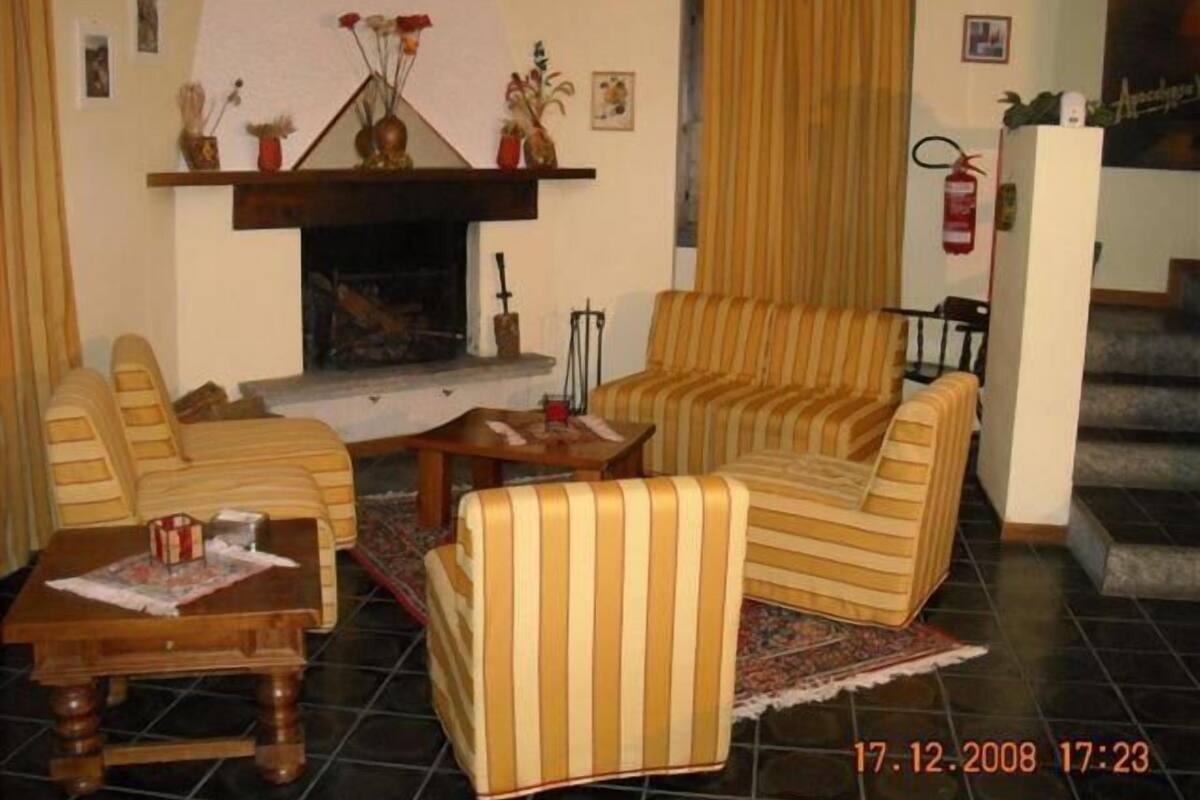 22-inch tv with satellite channels