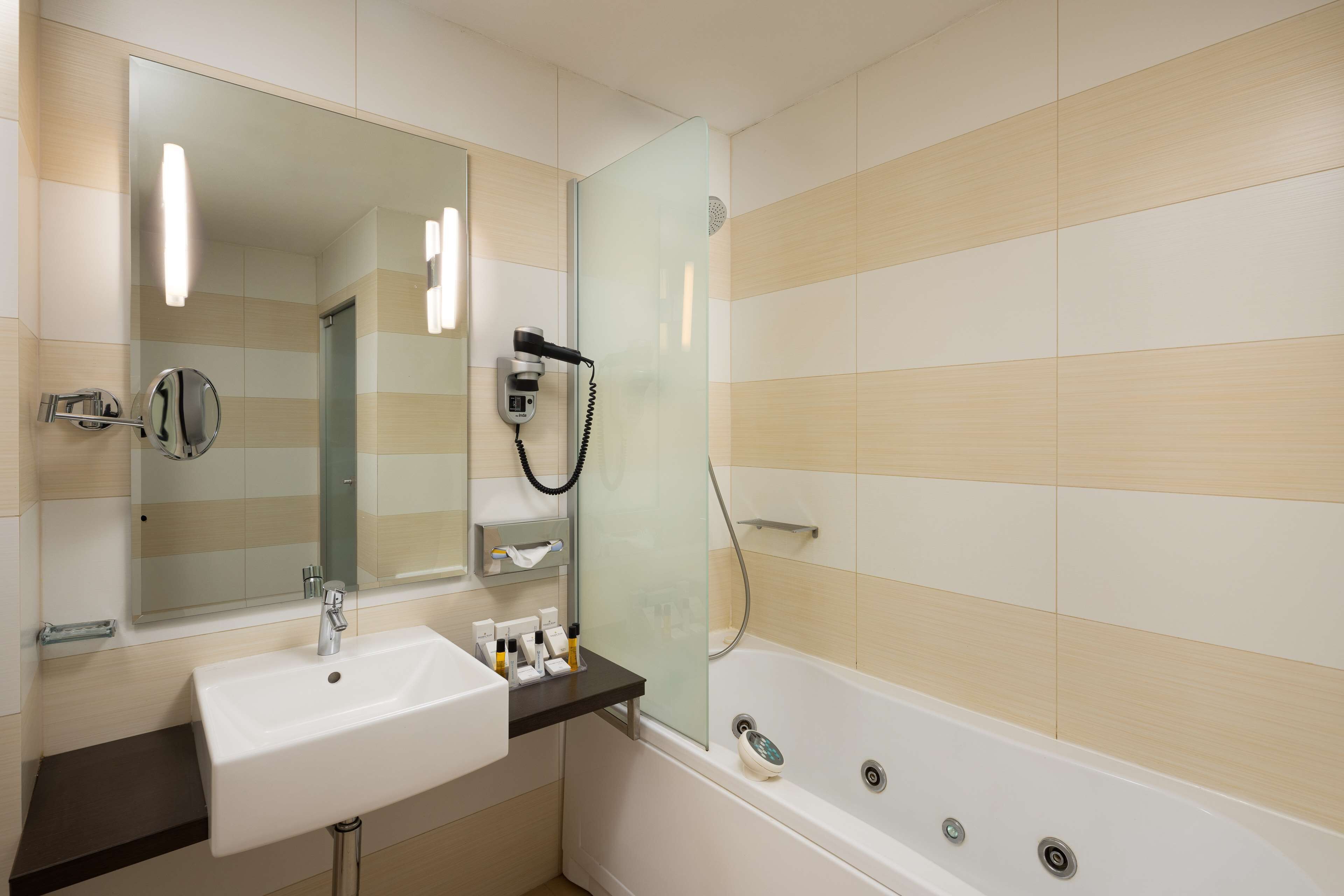 Photo - Hotel Golden Tulip Ana Tower Sibiu