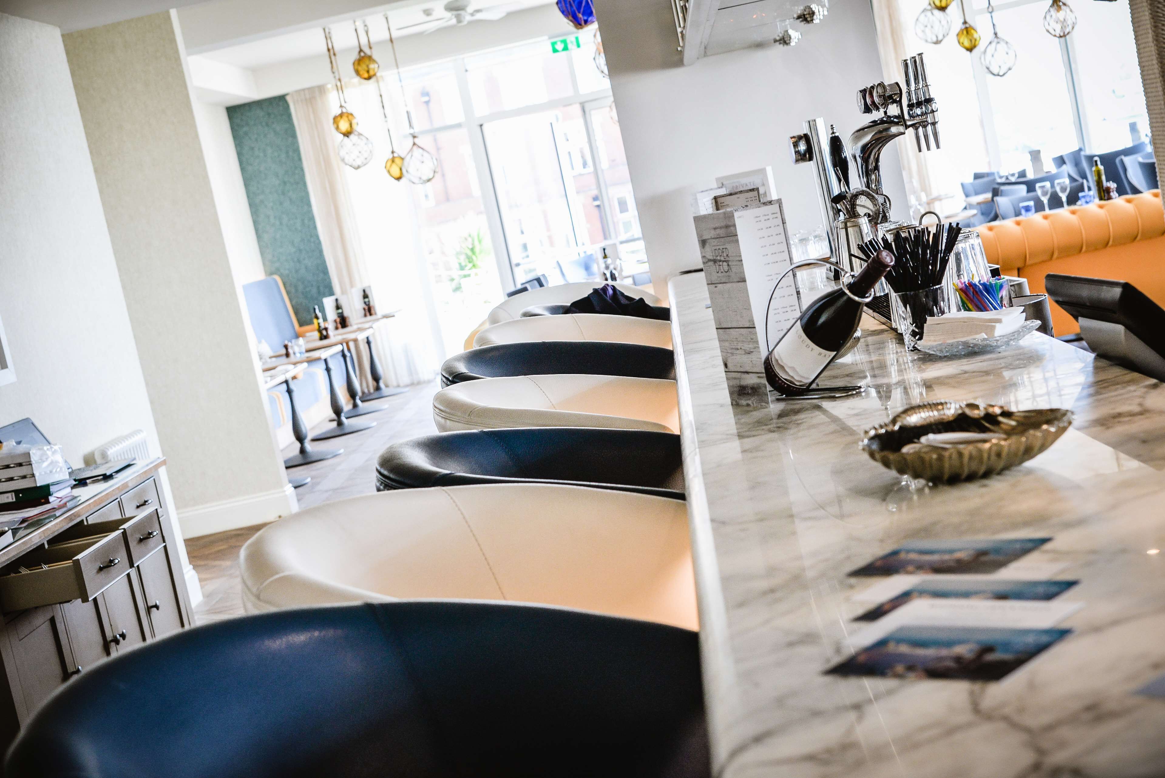 breakfast, lunch and dinner served