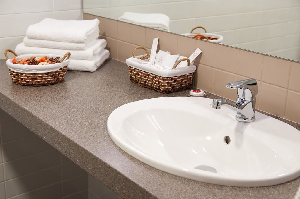 minibar, in-room safe, desk, iron/ironing board