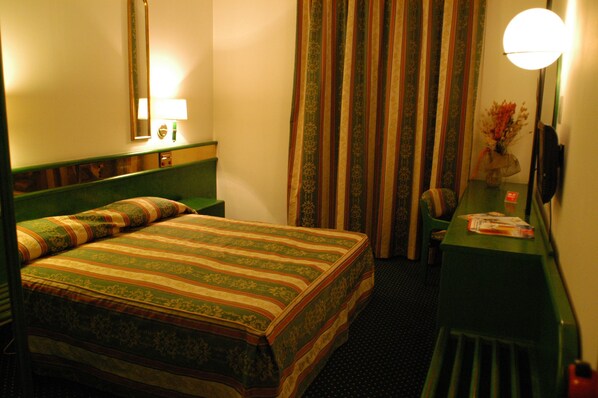 Rollaway beds - Lodi Hotel (Lodi)